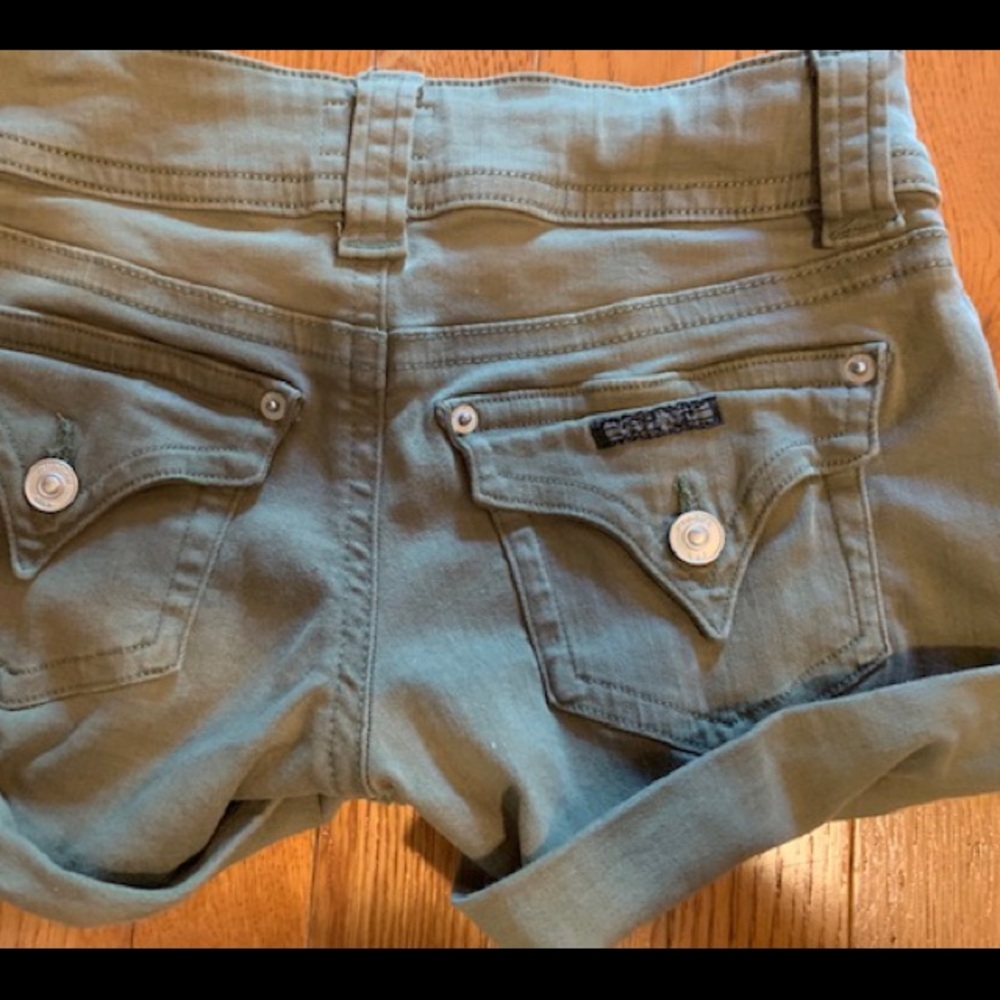 Hudson Ruby Mid Thigh Shorts olive, stretch VGUC 0